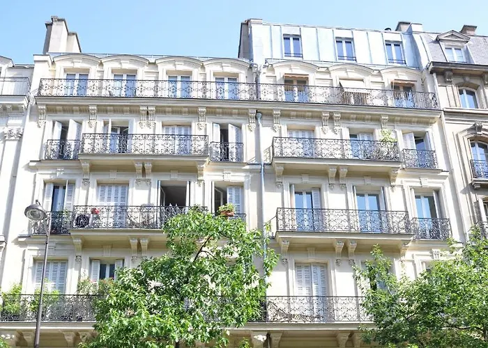 Plein Centre ホームステイ *